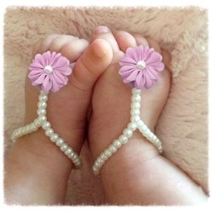 Absolutely ADORABLE barefoot sandal in Party Pink